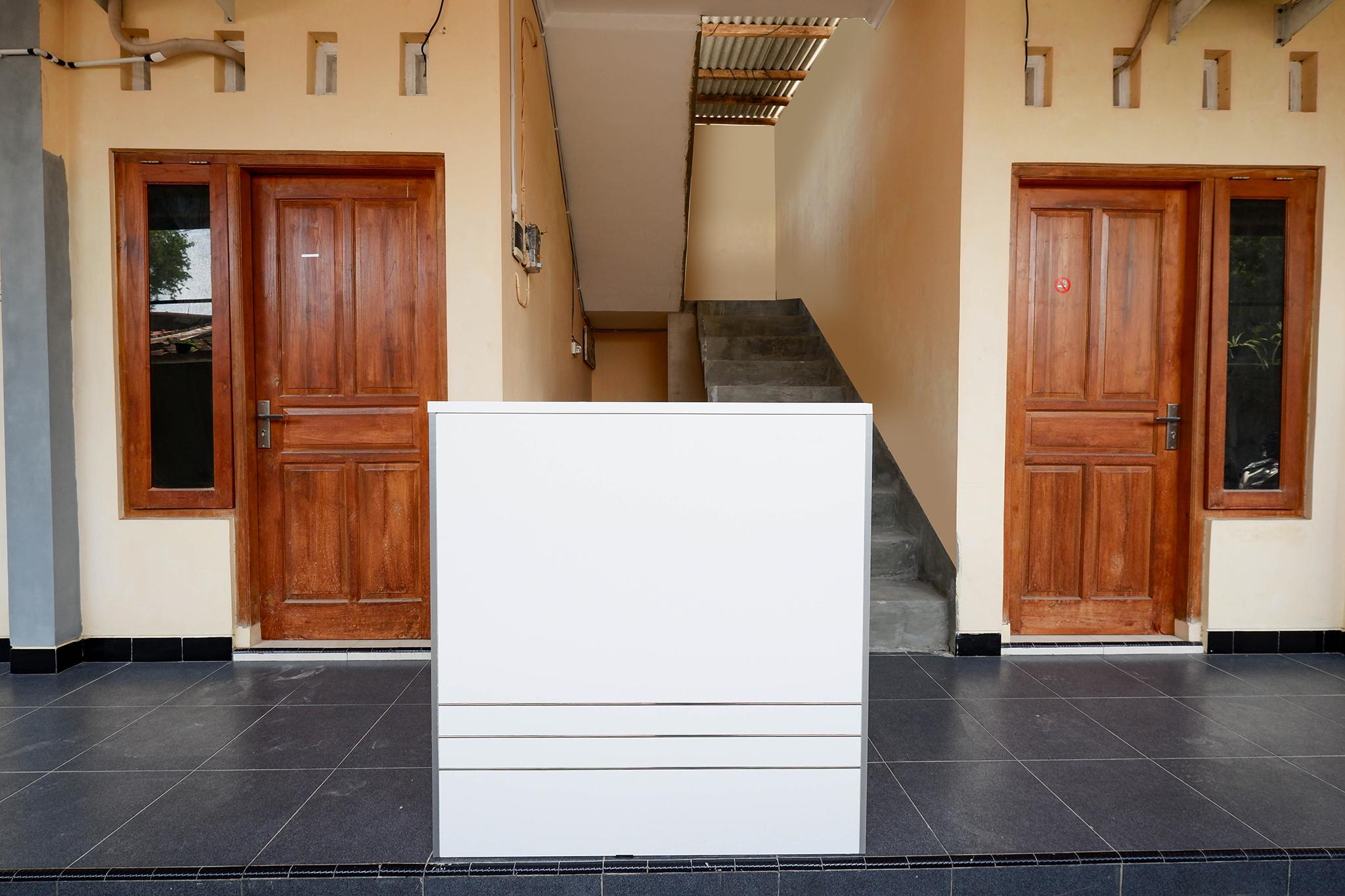 Super Oyo Capital O 2258 Santana Syariah Guest House Kartosuro Εξωτερικό φωτογραφία